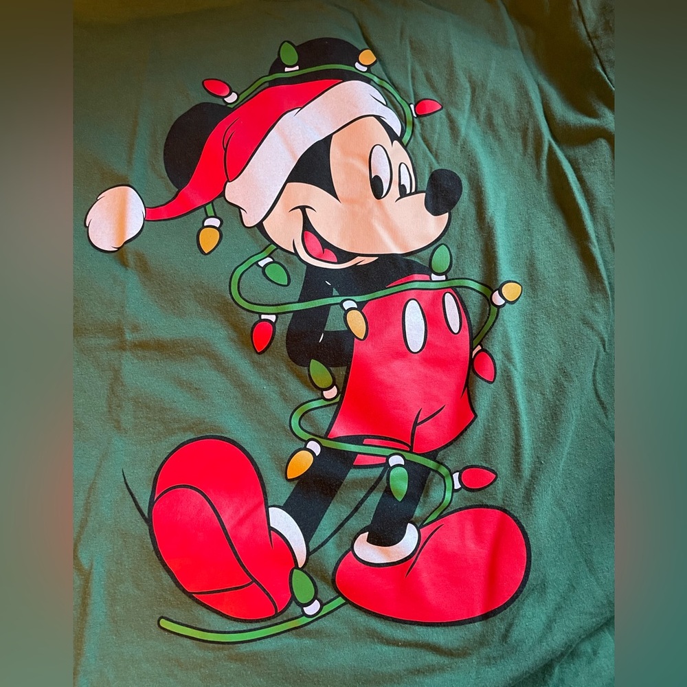 DISNEY Shirt for magical memories🎢🎢🎢